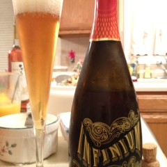 389. Samuel Adams / Weihenstephen – Infinium 2010