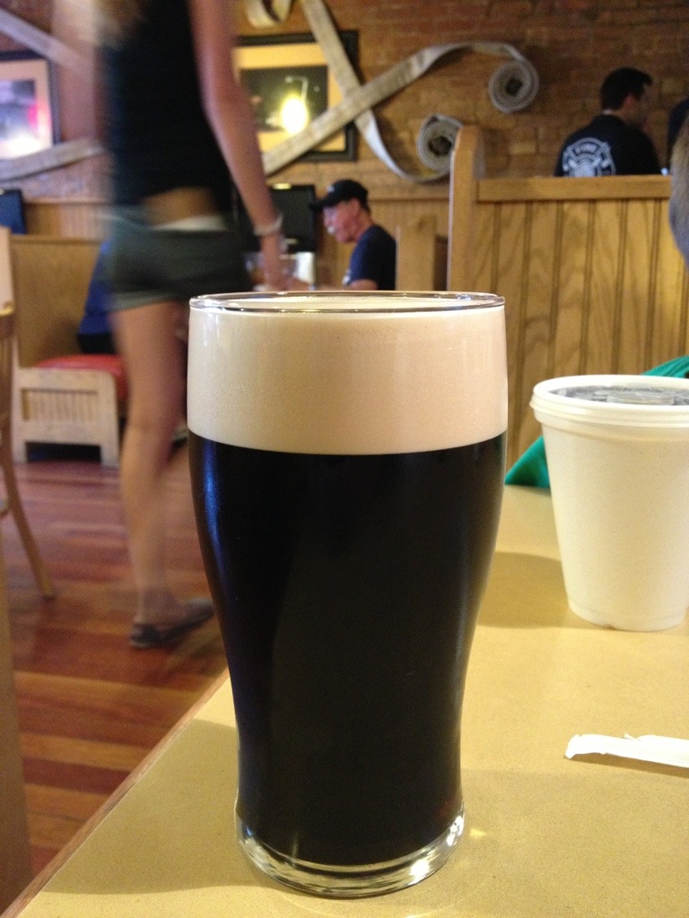 580. Left Hand Brewing - Milk Stout Nitro 580. Left Hand Brewing - Milk Stout Nitro